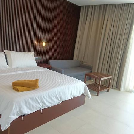 Beach House By Rose Massage Nai Thon Beach Εξωτερικό φωτογραφία