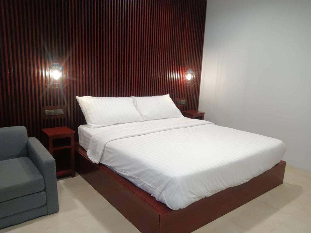 Beach House By Rose Massage Nai Thon Beach Εξωτερικό φωτογραφία