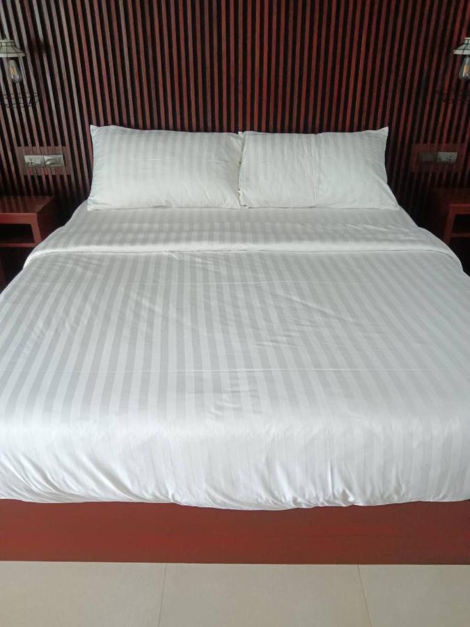Beach House By Rose Massage Nai Thon Beach Εξωτερικό φωτογραφία
