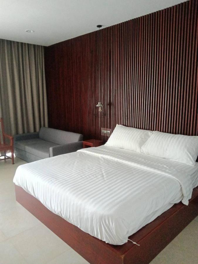 Beach House By Rose Massage Nai Thon Beach Εξωτερικό φωτογραφία