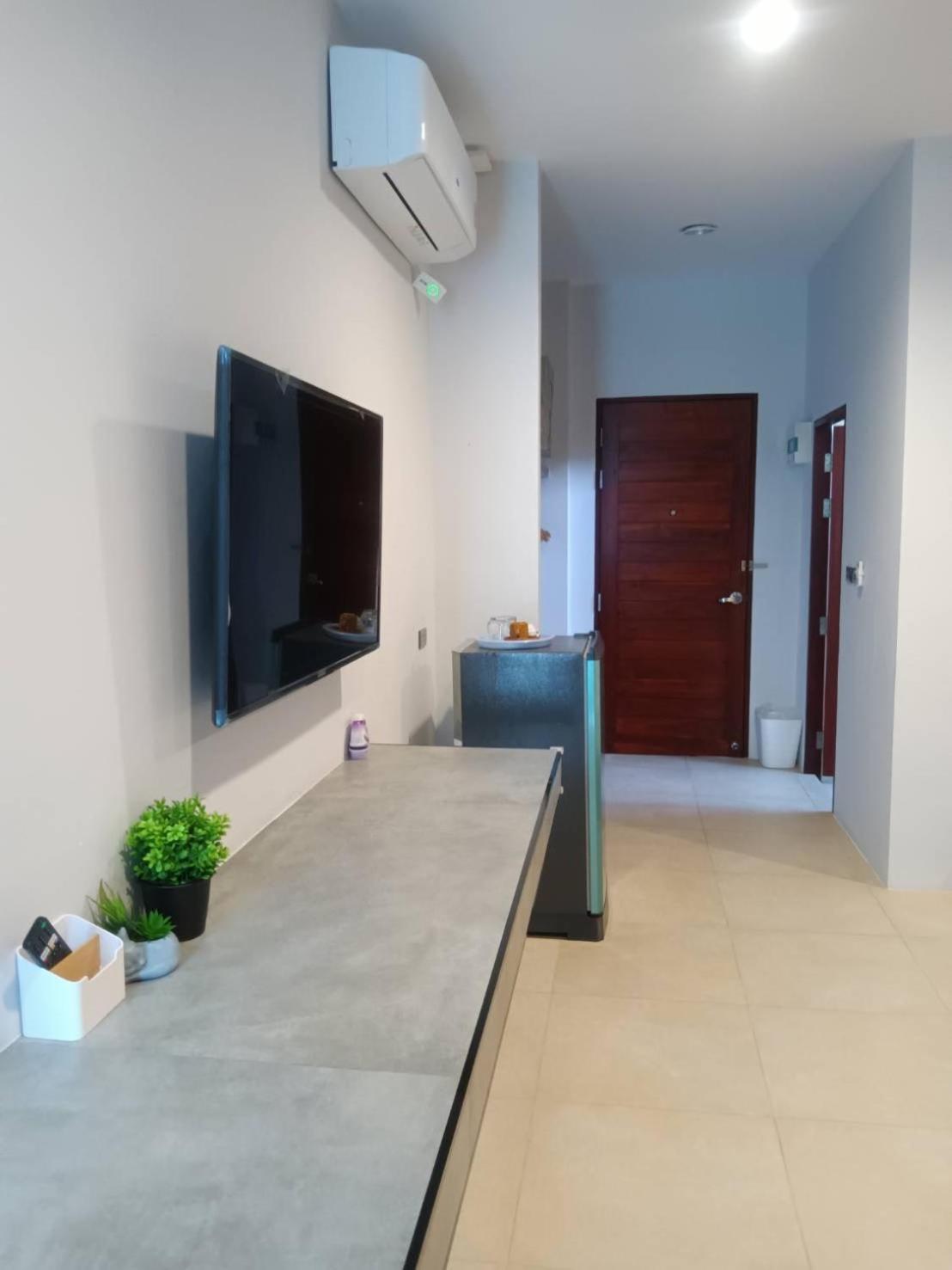 Beach House By Rose Massage Nai Thon Beach Εξωτερικό φωτογραφία